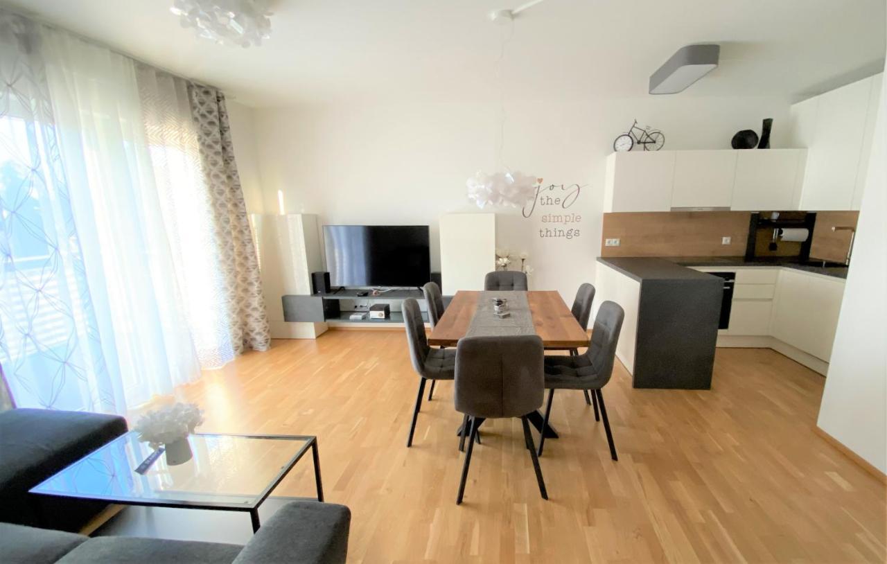 Wein Kultur Apartment Flavia Solva Wagna Luaran gambar